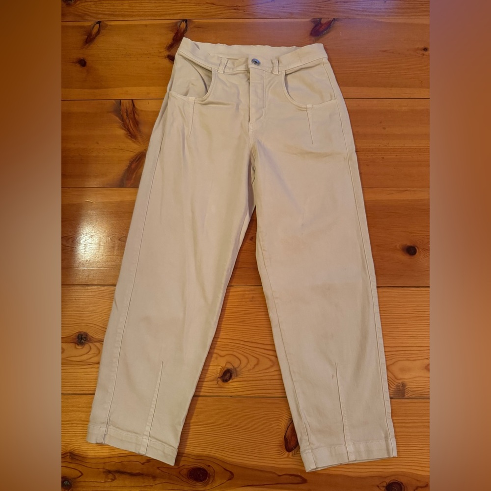Eleventy Beige High-Waisted Pants